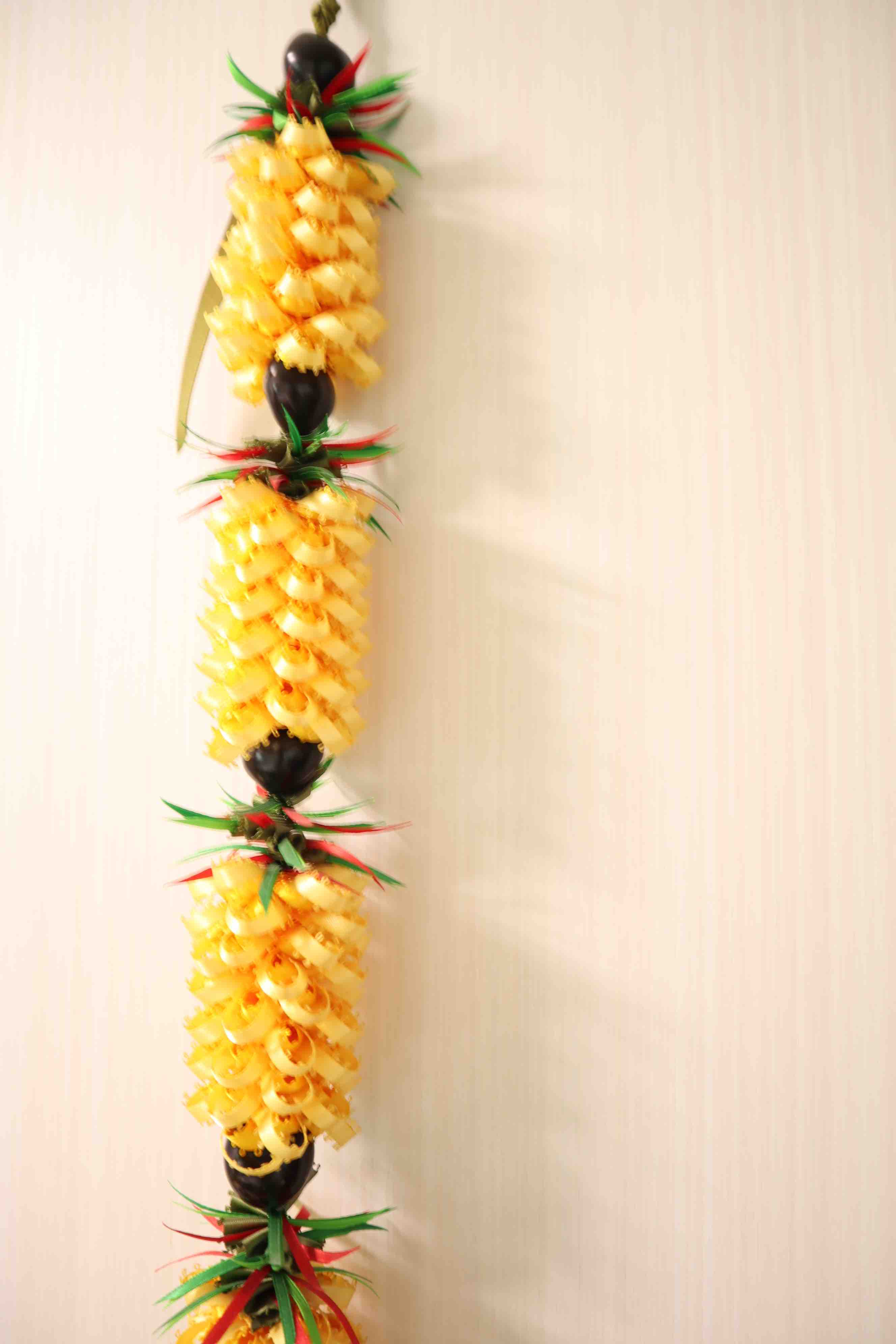 Pineapple Lei
