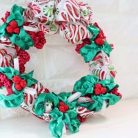 holly-christmas-wreath
