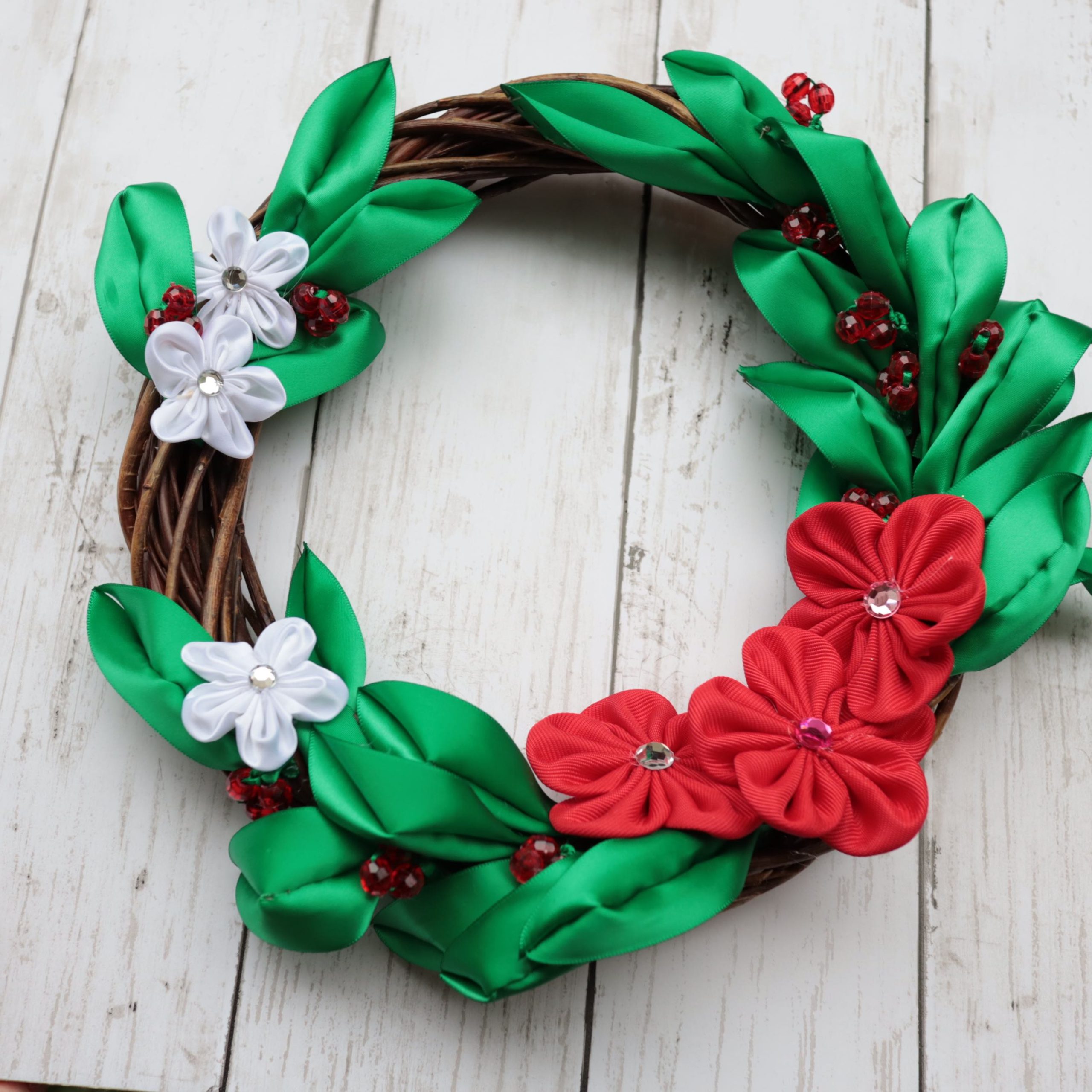 winterwonderlandwreath-red